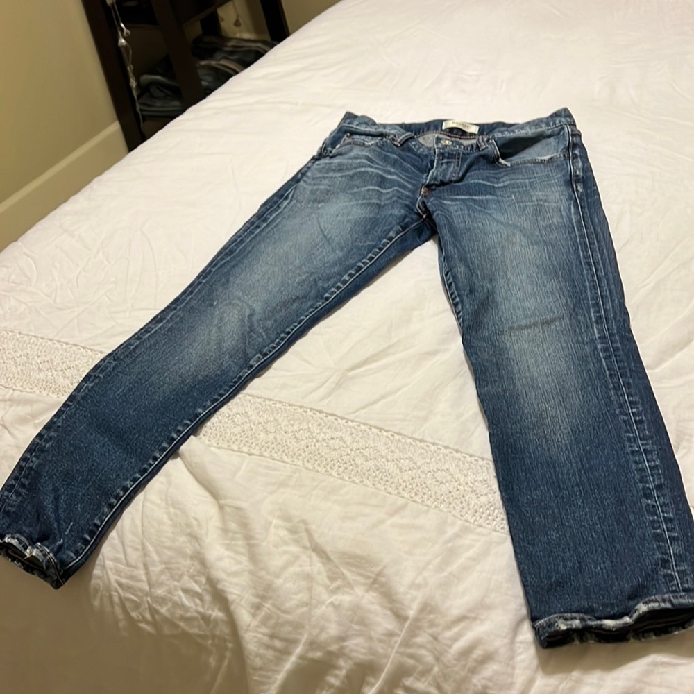 Dark blue Moussy Vintage jeans size 29. Excellent condition.